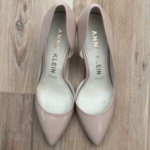 Anne Klein Women's Nude Heels